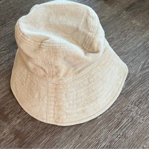 & Other stories bucket hat